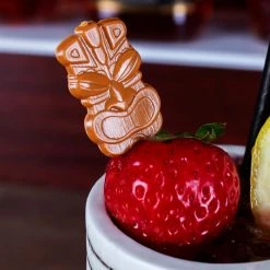Outlet ⭐ BarMan Tiki Head - Swizzle/Cocktail Pick - (Case Of 1,000) ???? 5 Outlet ⭐ BarMan Tiki Head - Swizzle/Cocktail Pick - (Case Of 1,000) ???? -Bar Products Shop tiki head pick scene2 700x700